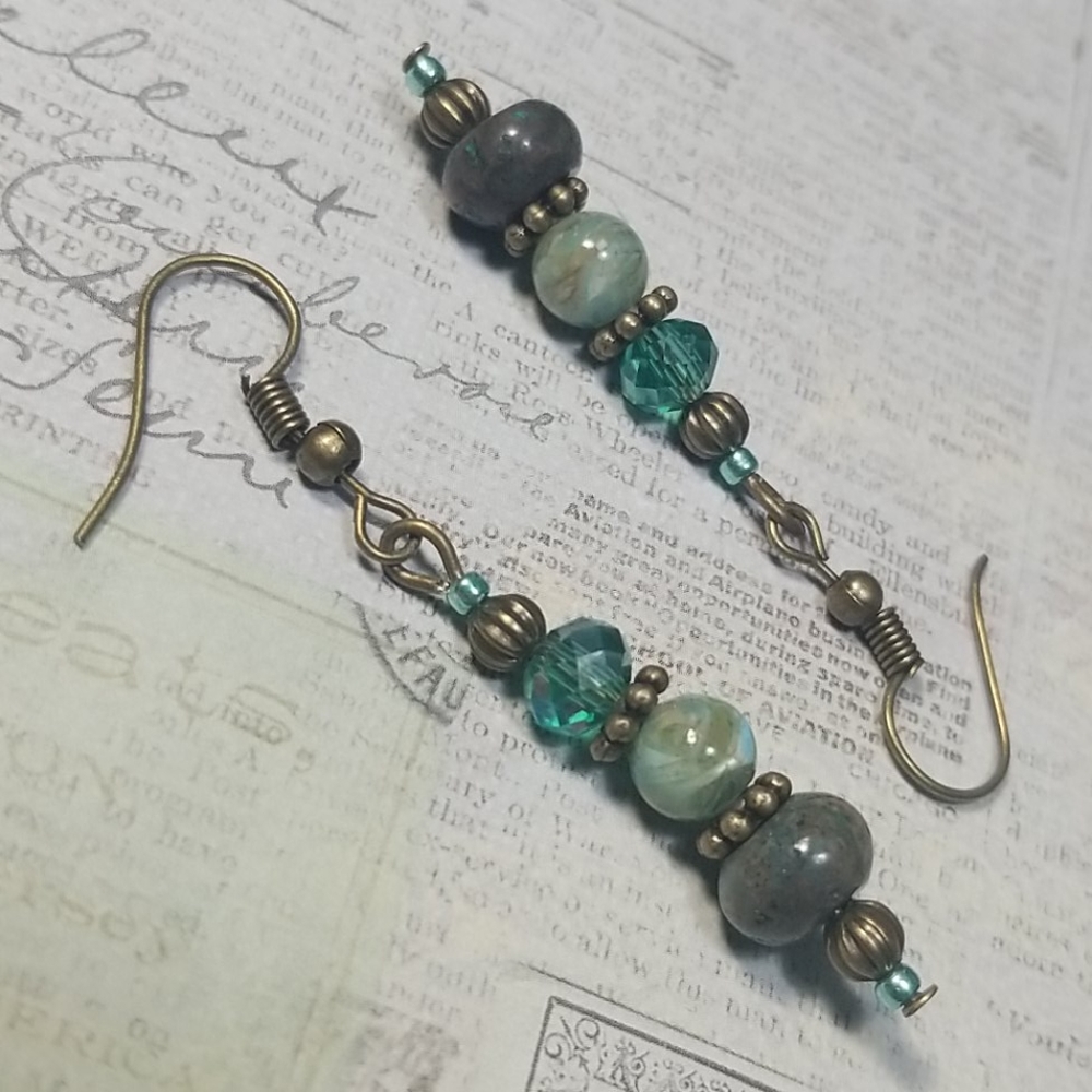 Green crazy lace agate freeform bracelet set - Picture 6 of 8